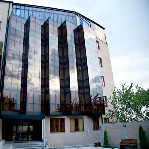 تور ارمنستان از تهران هتل Regineh