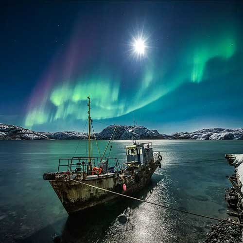 تور روسیه از اصفهان ویژه شفق قطبی