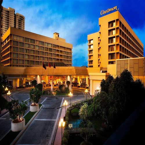 تور سریلانکا از اصفهان هتل
 Cinnamon Grand Colombo / The Golden Crown Hotel / Sheraton Kosgoda Turtle Beach