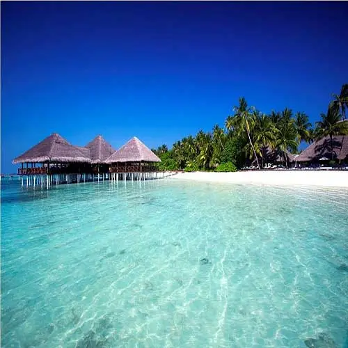 تور مالدیو از اصفهان هتل Medhufushi Resort